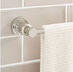 Nouveau porte-serviettes Greyfield en nickel poli de 18 po SHGF18TBPN par Signature Hardware