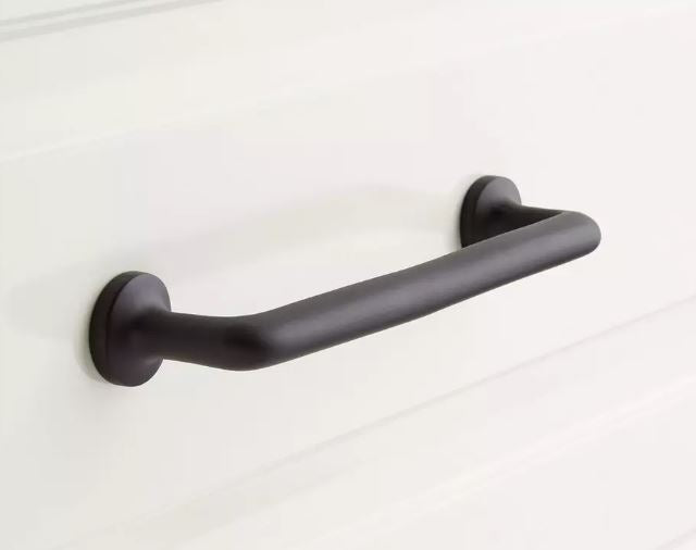 Nouvelle poignée d'armoire en laiton massif Belfast noir mat de 12 po par Signature Hardware