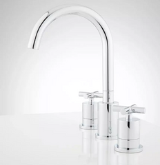 Nouveau robinet de salle de bains espacé Exira en chrome - Quincaillerie Signature