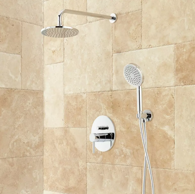 Nouveau système de douche Lattimore chromé avec pomme de douche à effet pluie et douchette à main par Signature Hardware