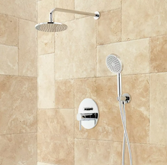Nouveau système de douche Lattimore chromé avec pomme de douche à effet pluie et douchette à main par Signature Hardware