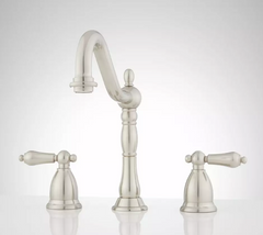 Nouvelles poignées à levier de robinet de salle de bain victoriennes en nickel brossé par Signature Hardware