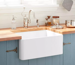 Nouvel évier de ferme en argile réfractaire Reinhard de 24 po blanc par Signature Hardware