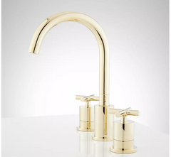 Nouveau robinet de salle de bains espacé Exira en laiton poli par Signature Hardware